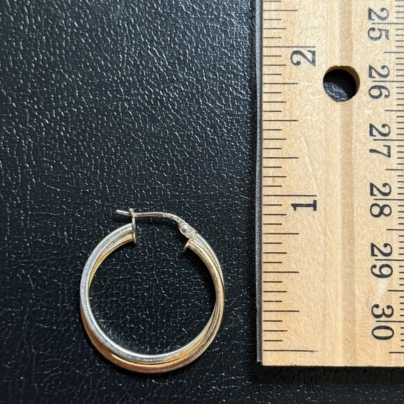 Sterling Silver 2 Tone Double Hoop Earrings Stamped 925 - Picture 5 of 8